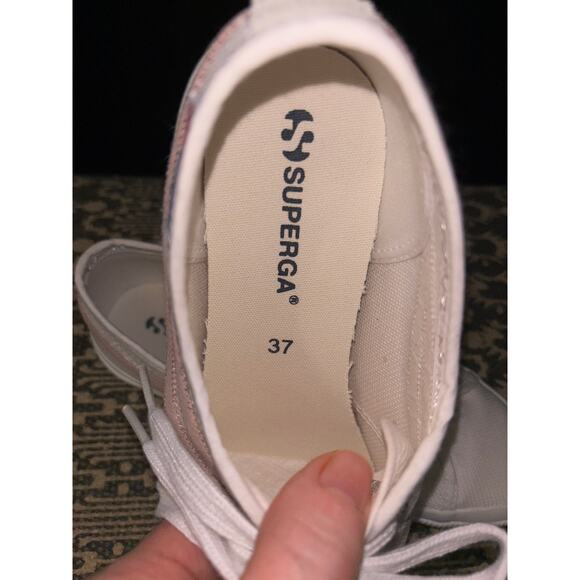 Womens 2953 Swallowtail Cotu Suede Sneakers in Pink and White - Picture 7 of 7